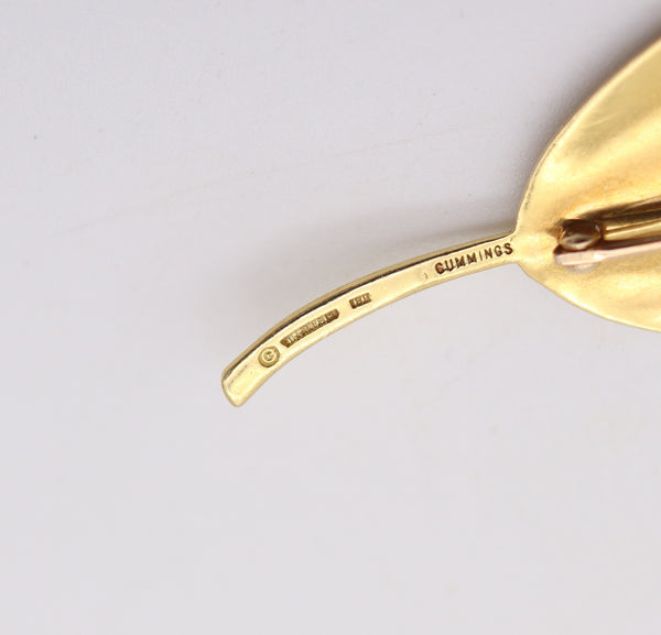 TIFFANY & CO. 1978 Angela Cummings Textured Feather Brooch In 18Kt Yellow Gold