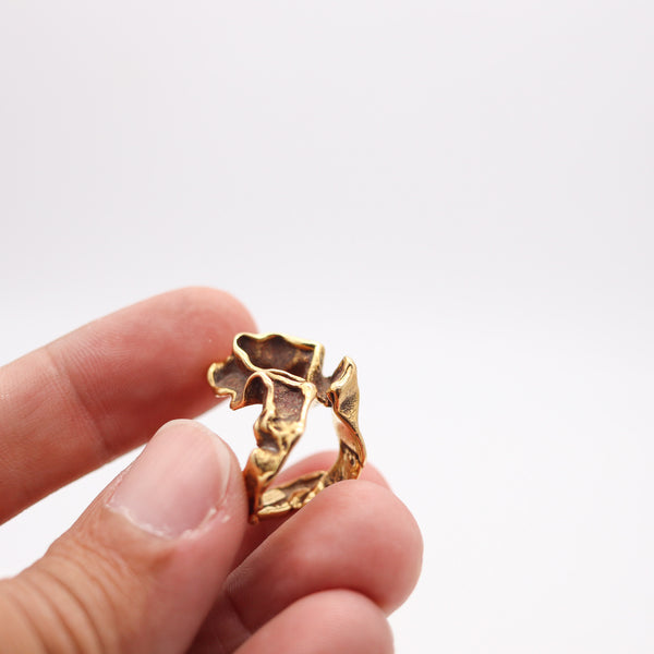 GILBERT ALBERT 1960 Free-Form Sculptural Organic Ring In Solid 18Kt Yellow Gold
