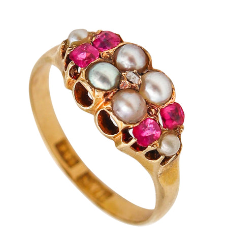 -Victorian 1880 Ring In 18Kt Yellow Gold With Rubies And Round White Pearls