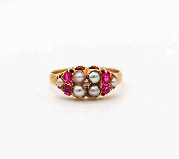 -Victorian 1880 Ring In 18Kt Yellow Gold With Rubies And Round White Pearls