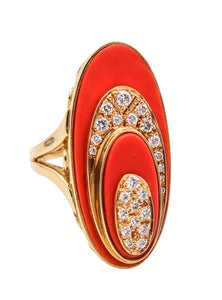-Retro Modern 1970 Sculptural Geometric Ring In 18Kt Gold With Diamonds And Coral
