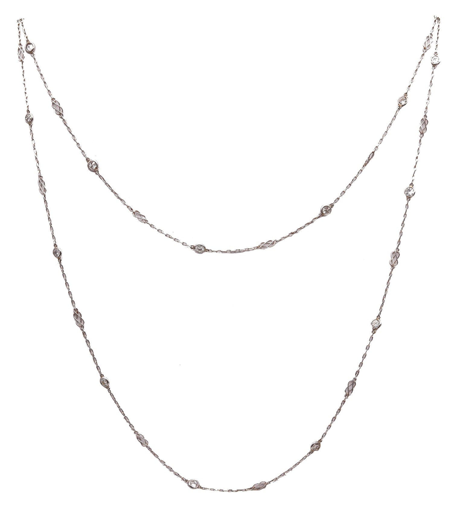 -Art Deco 1930 Stations Long Chain Necklace In Platinum With 2.75 Ctw In Diamonds