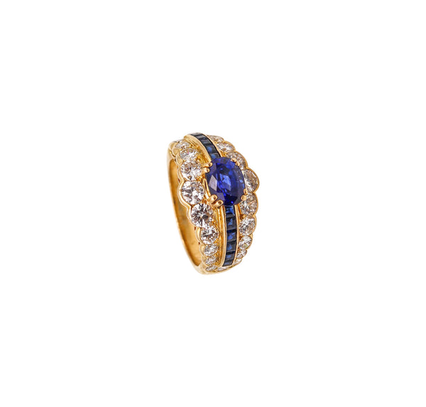 -Andre Vassort 1970 Ring In 18Kt Gold With 4.86 Ctw In Diamonds And Sapphires