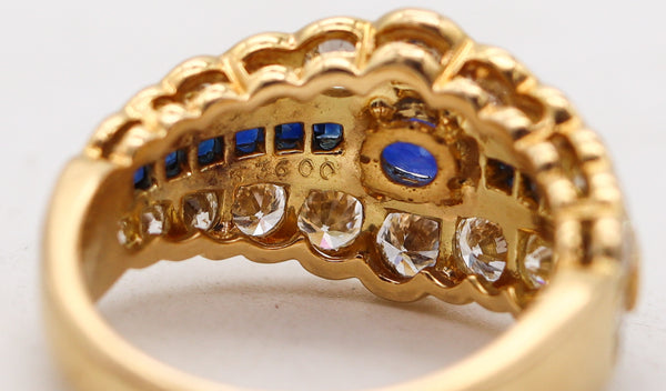 -Andre Vassort 1970 Ring In 18Kt Gold With 4.86 Ctw In Diamonds And Sapphires