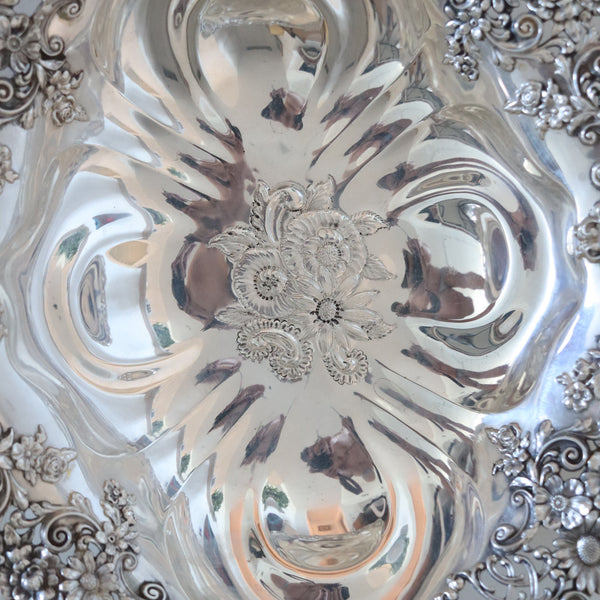 J.E. CALDWELL 1910 Large Decorative art nouveau Tray In .925 Sterling Silver