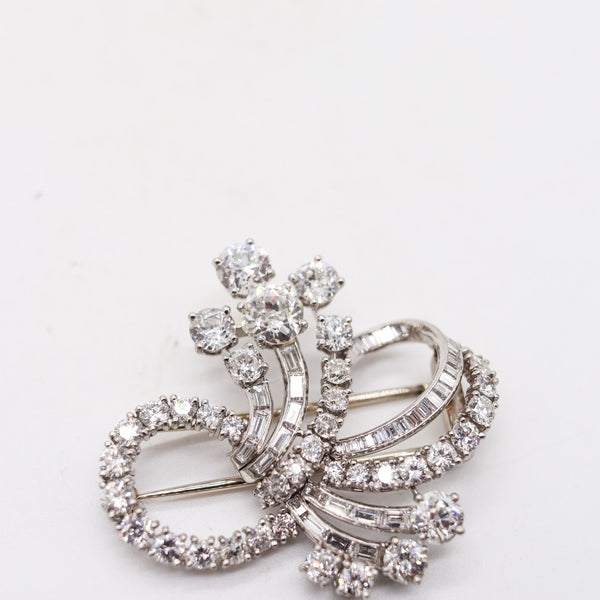 CARTIER 1940 Art-Deco Brooch In Platinum With 9.61 Cwt In VS Diamonds With Box