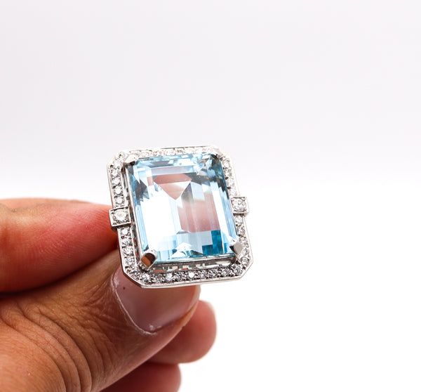 ART DECO 1930 Cocktail Ring In Platinum With 33.72 Ctw Aquamarine & Diamonds