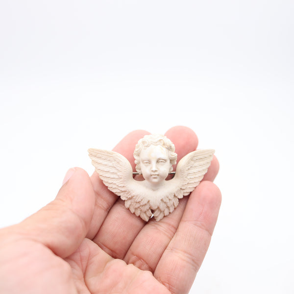 RENAISSANCE Revival 1860 Italian-Naples Winged Putti Brooch In White Lava