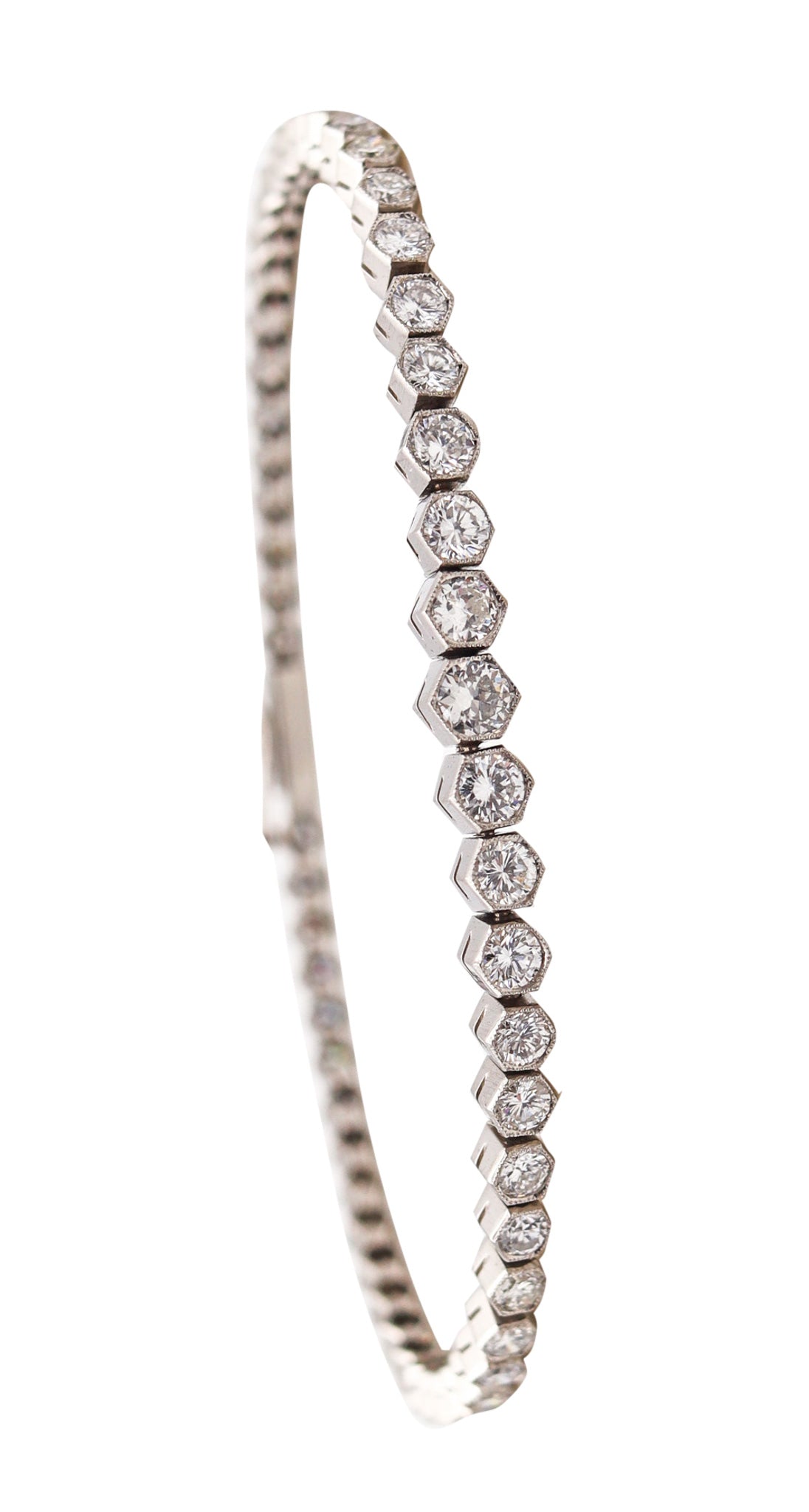 ART DECO 1930 Graduated Riviera Bracelet In Platinum With 5.40 Ctw Diamonds