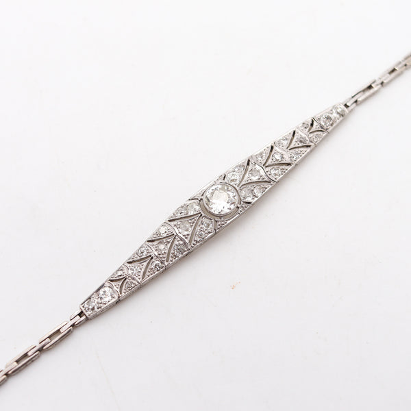 EDWARDIAN 1910 Transitional Bracelet In Platinum With 2.39 Ctw In Diamonds