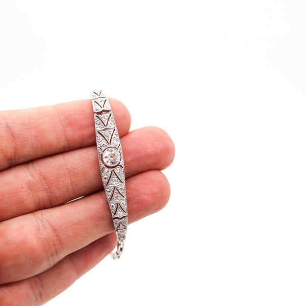 EDWARDIAN 1910 Transitional Bracelet In Platinum With 2.39 Ctw In Diamonds