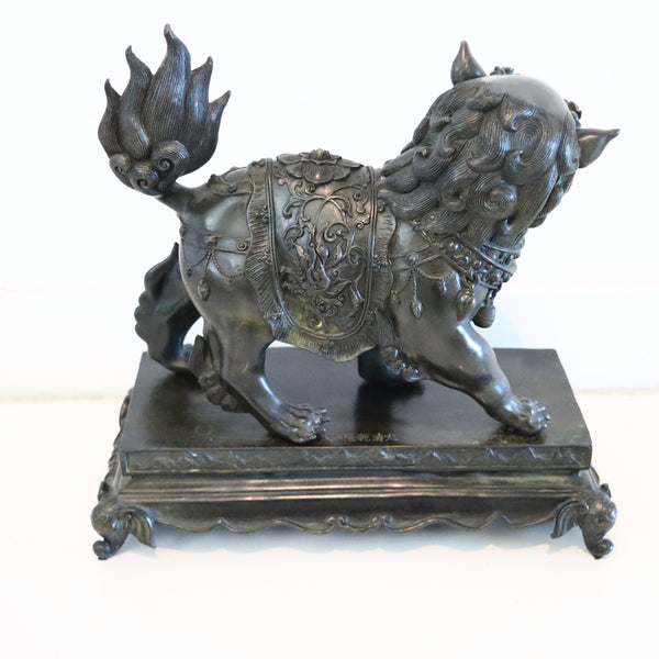 QING DYNASTY 1900 Antique Foo-Dog Sculpture In Solid Patinated Bronze