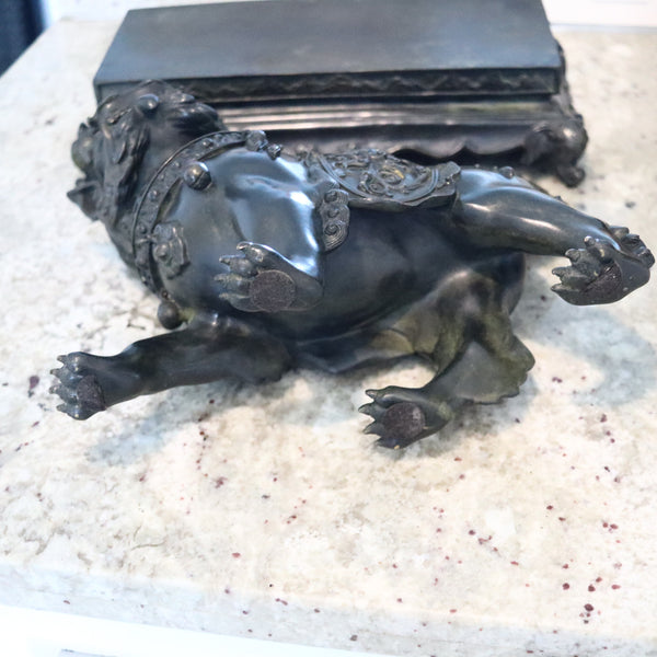QING DYNASTY 1900 Antique Foo-Dog Sculpture In Solid Patinated Bronze