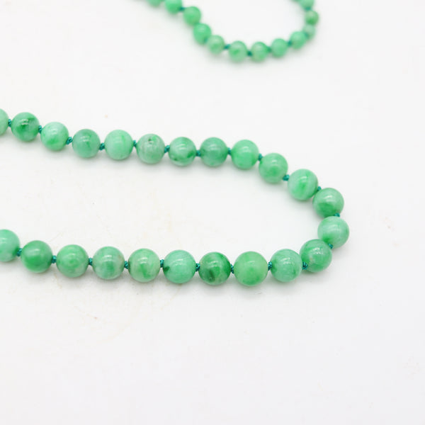 ART DECO 1930 Graduated Jadeite Jade Necklace In 14Kt Gold With Diamonds