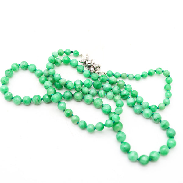 ART DECO 1930 Graduated Jadeite Jade Necklace In 14Kt Gold With Diamonds