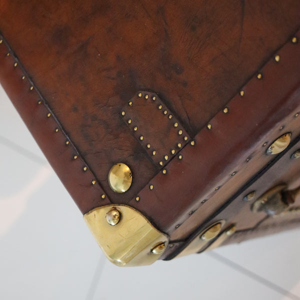 ENGLAND 1890-1900 Victorian Pair Of Army Officer Travel Chests In Leather & Bronze