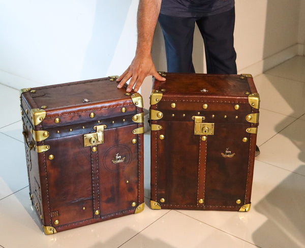 ENGLAND 1890-1900 Victorian Pair Of Army Officer Travel Chests In Leather & Bronze