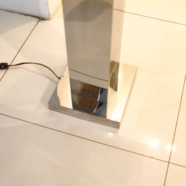 CURTIS JERE 1970 Monumental Skyscraper Table Lamp In Polished Chromed Steel