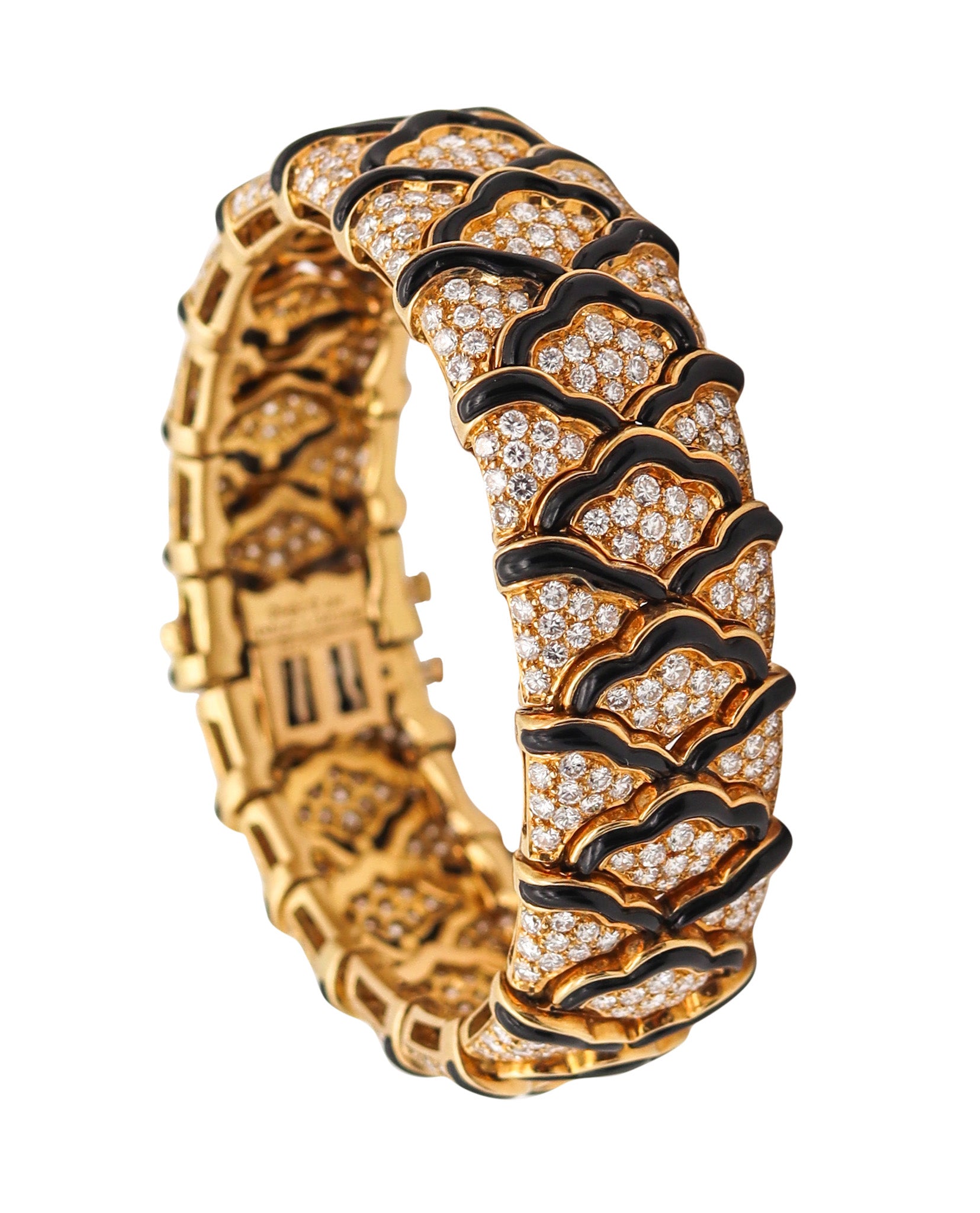 VAN CLEEF & ARPELS 1970 Modernist Bracelet 18Kt Gold With 24.30 Ctw Diamonds