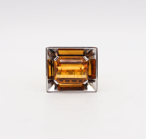 -French 1950 Retro Modernist Geometric Ring In 18Kt Gold With 23.96 Ctw Topaz