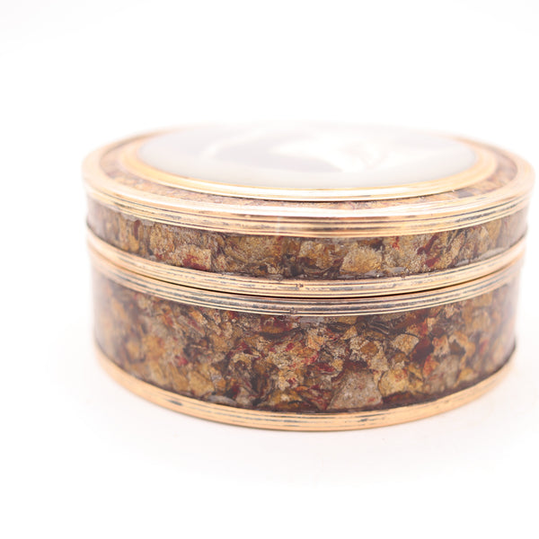 PIET-JOSEPH SAUVAGE 1780 BVLGARI Paint Round Box In 18Kt Gold With Fitted Box