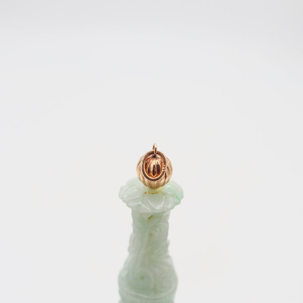 ORIENTALISM Pendant With Organic Motifs In 14Kt Yellow Gold Jade