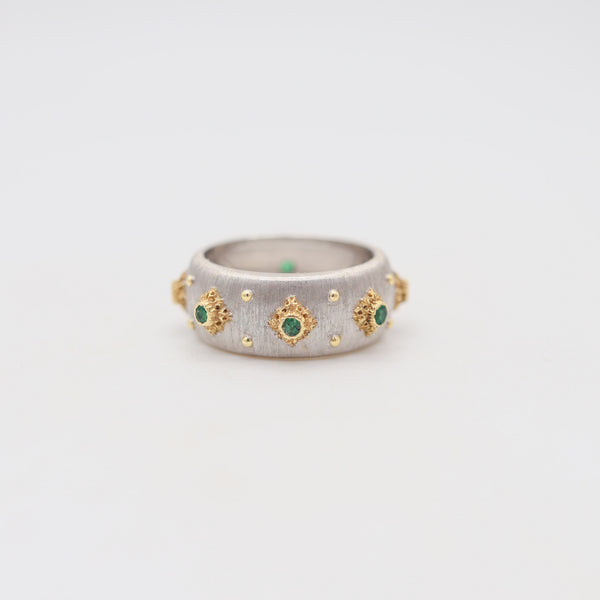 MARIO BUCCELLATI Milano Baroque Ring In Two Tones of 18Kt Gold With Emeralds