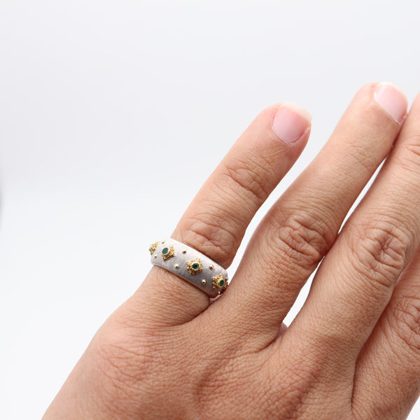 MARIO BUCCELLATI Milano Baroque Ring In Two Tones of 18Kt Gold With Emeralds