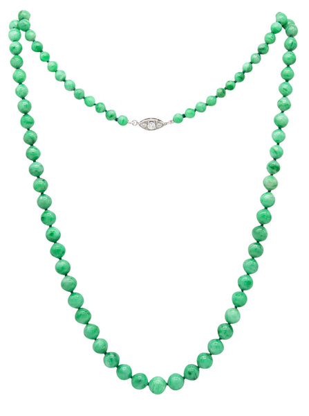 ART-DECO 1930 Graduated Jadeite Green Jade Necklace Sautoir In Platinum & Diamonds