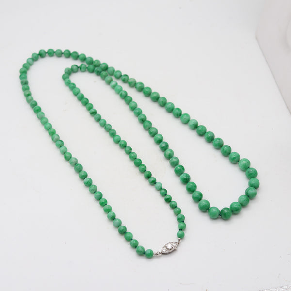 ART-DECO 1930 Graduated Jadeite Green Jade Necklace Sautoir In Platinum & Diamonds