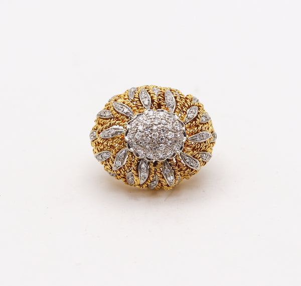 ITALIAN 1960 Mid Century Bombe Cocktail Ring In 18Kt Gold With 70 White Diamonds