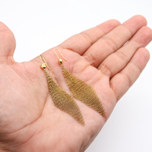 TIFFANY & CO. By Elsa Peretti Long Drop Mesh Earrings In 18Kt Yellow Gold