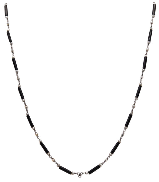 -Art Deco 1925 Long Sautoir Stations Necklace In Platinum With Pearls And Onyxes