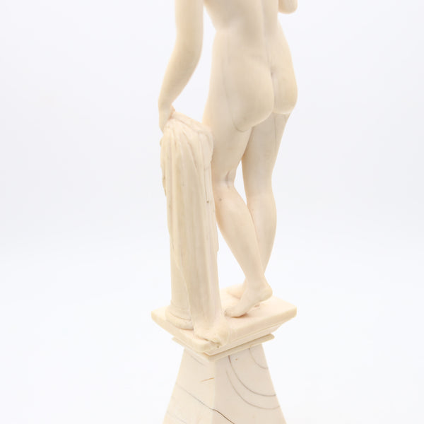 CONTINENTAL 19th Century Antique Carved Sculpture Of Standing Naked Venus