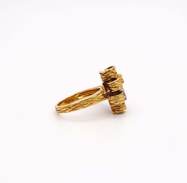 PETER LINDEMAN 1970 New York Modernist Ring In 18kt Yellow Gold With Diamonds