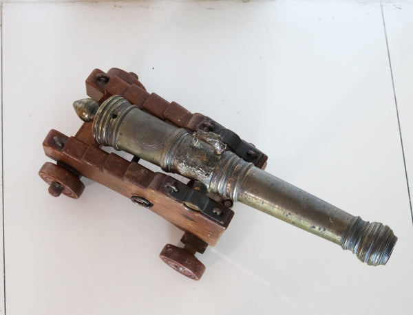 NAVAL CANNON 19th Century Model Battery Signal Cannon In Bronze & Wood