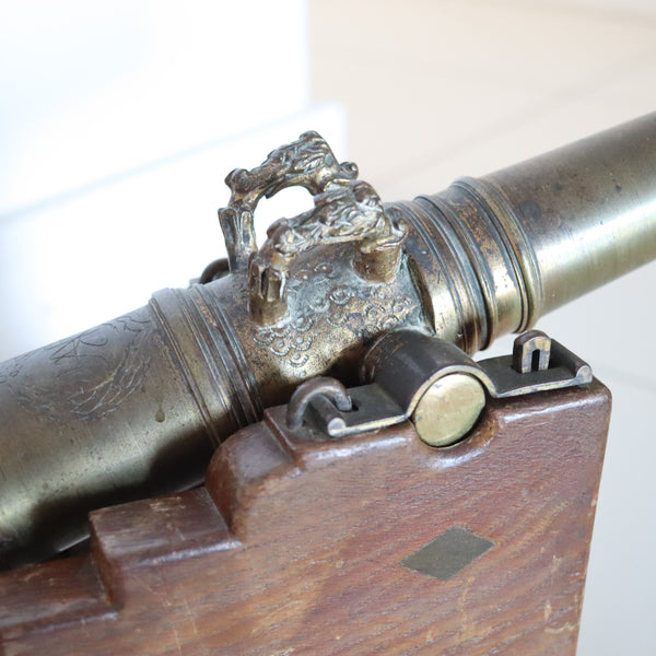 NAVAL CANNON 19th Century Model Battery Signal Cannon In Bronze & Wood