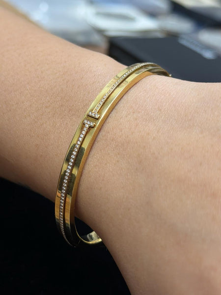 TIFFANY & CO. Hinged T-Bracelet In 18Kt Yellow Gold With VVS Diamonds