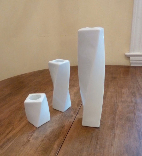 ANGELA CUMMINGS 1983 For Arita Set of Twisted Candlesticks In White Porcelain