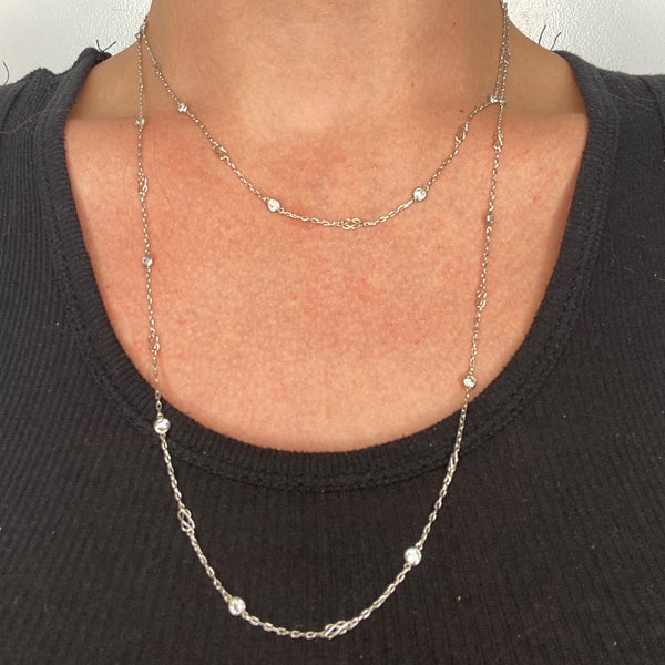 ART DECO 1930 Platinum Stations Necklace Sautoir With 1.82 Cts In Round Diamonds