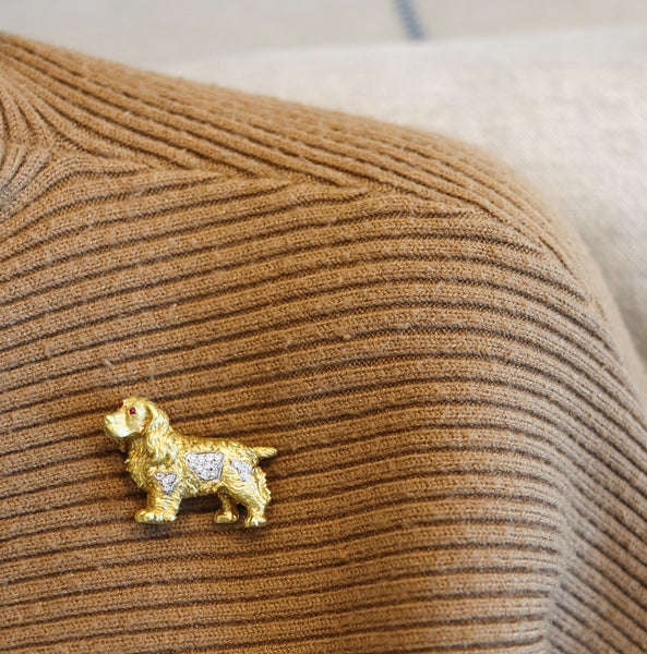 ITALIAN 1960 Dog Brooch In Solid  18Kt Yellow Gold With Diamonds And Rubies