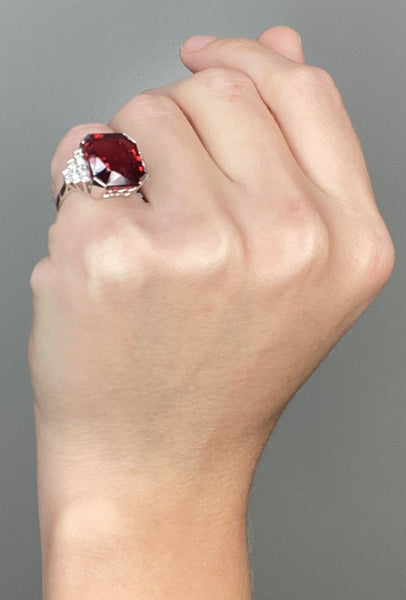 Souteyrand Paris 1920 Art Deco Cocktail Ring In Platinum With 15.04 Cts In Red Rubellite & Diamonds