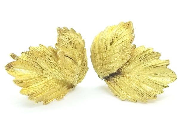 BUCCELLATI VINTAGE 1950's 18 KT BRUSHED YELLOW GOLD EARRING