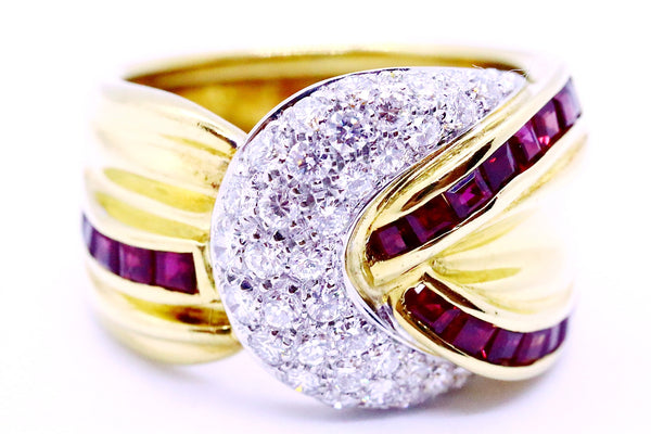 DAMIANI 18 KT GOLD RING WITH DIAMONDS AND BURMA RUBY
