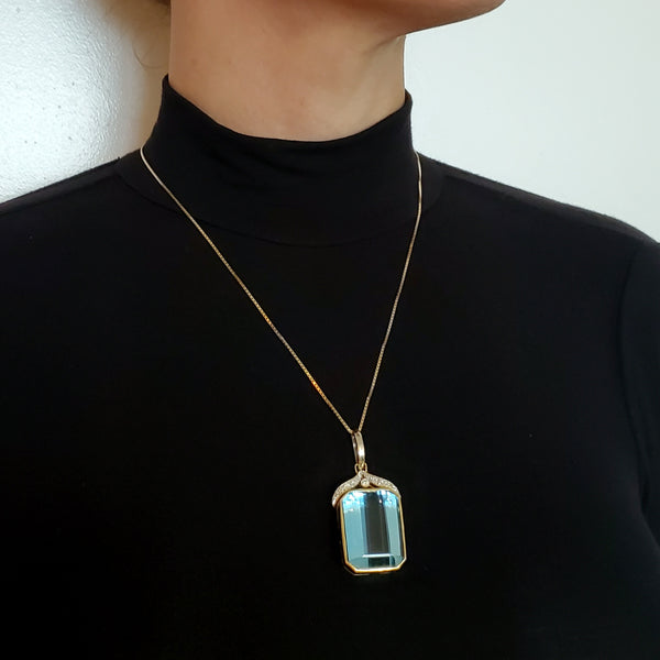 -Contemporary Large Pendant In 18Kt Gold With 72.06 Ctw In Aquamarine & Diamonds