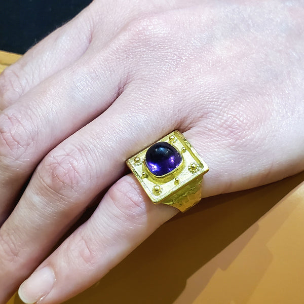 Ed Wiener 1970 Sculptural Cocktail Ring In 18Kt Yellow Gold With Amethyst
