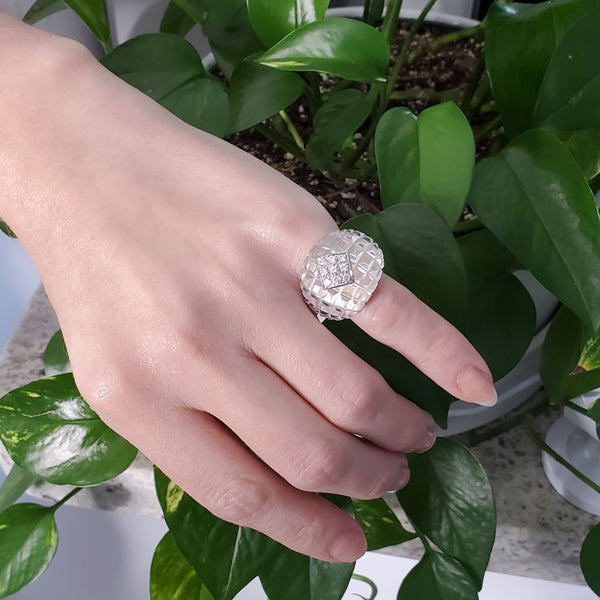 VAN CLEEF & ARPELS 1970 Cocktail Bombe Ring In 18Kt With Diamond & Rock Quartz