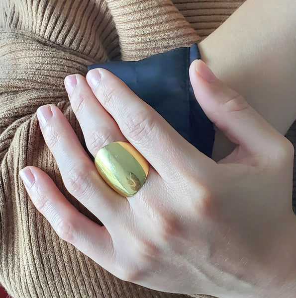 -Cartier 1970 Sculptural Retro And Modernist Bold Ring In 18Kt Yellow Gold