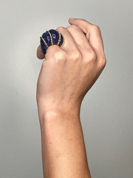 Seaman Schepps 1960 Shrimp Cocktail Ring In 18 Kt Gold With Fluted Lapis Lazuli