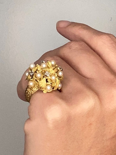 Mid Century 1950 Post War Cocktail Ring In 18Kt Gold Platinum With Pearls And Diamonds